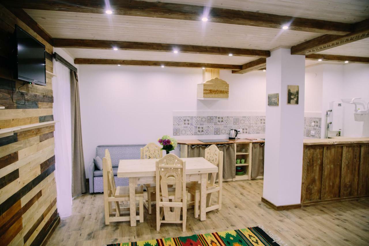 Котедж "Солард" Jaremtsje Buitenkant foto